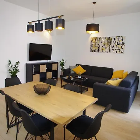 شقة Moderne 2-schlafzimmer-wohnung In *